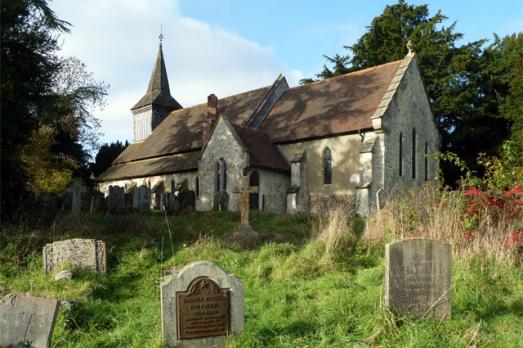 HampshireEMPSHOTTChurchHolyRood(robinwebsterCC-BY-SA2.0)2