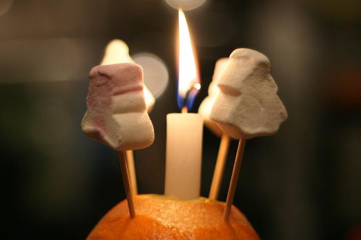 LISTChristingle9(vincentanglerCC-BY-2.0)1