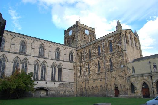 NorthumberlandHEXHAMHexhamAbbey(stevenfruitsmaakCC0)1