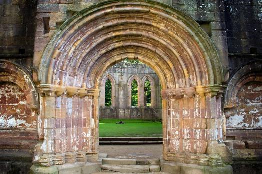 YorkshireRIPONFountainsAbbey(petrkratochvilCC0)1