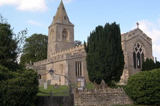 BedfordshireYELDENStMary(colinmitchellCC-BY-SA2.0)1