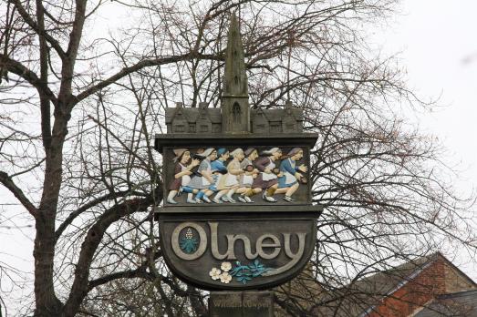 BuckinghamshireOLNEYStPeterStPaul(robinmyerscoughCC-BY-2.0)1