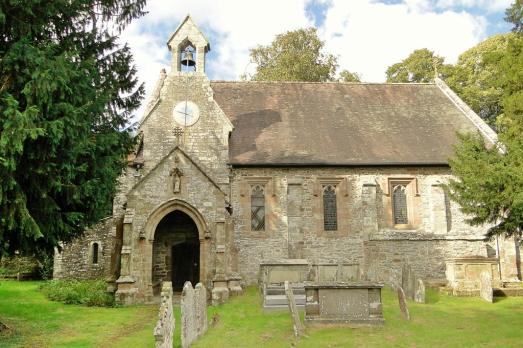 HerefordshireBRAMPTONBRYANStBarnabas(philippankhurstCC-BY-SA2.0)1