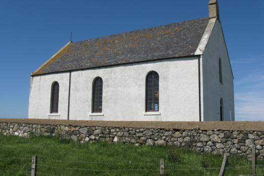 WesternIslesSOUTHUISTHowmoreChurch(mjrichardswonCC-BY-SA2.0)1