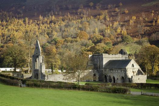 ClwydLLANGOLLENValleCrucisAbbey(©crowncopyright2020)13