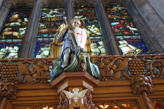 LothianLINLITHGOWStMichael(paulajandrewsCC-BY2.0)4