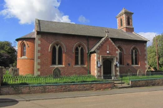 NottinghamshireBESTHORPEHolyTrinity(colinparkCC-BY-SA2.0)1