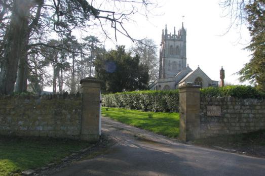 SomersetSTAPLEFITZPAINEStPeter(sarahcharlesworthCC-BY-SA2.0)1