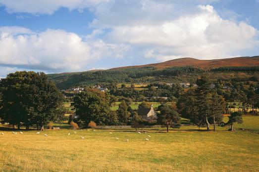 DenbighshireCORWENRugChapel(©crowncopyright2020)3
