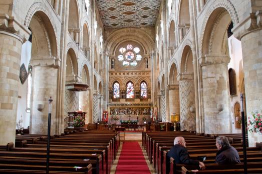 EssexWALTHAMABBEYHolyCrossStLawrence(traveljunctionCC-BY-SA2.0)