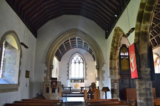 PowysLLANGORSStPaulinus(philippankhurstCC-BY-SA2.0)3