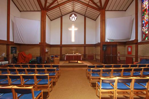 GreaterLondonCLAPHAMPARKAllSaints(johnsalmonCC-BY-SA2.0)2