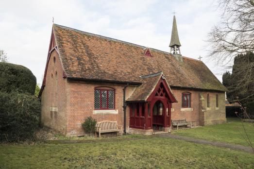 HertfordshireCHILDWICKStMary(johnsalmonCC-BY-SA2.0)1