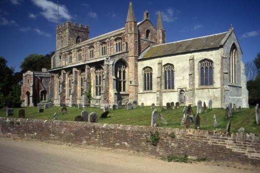 NorfolkWIGGENHALLMAGDALENStMaryMagdalen(sludgegCC-BY-SA2.0)1