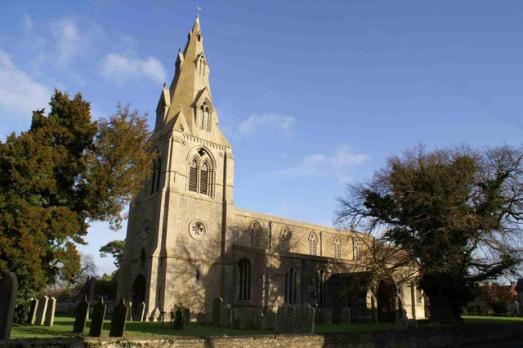 NorthamptonshireWARMINGTONStMaryBlessedVirgin(chrisstaffordCC-BY-SA2.0)1