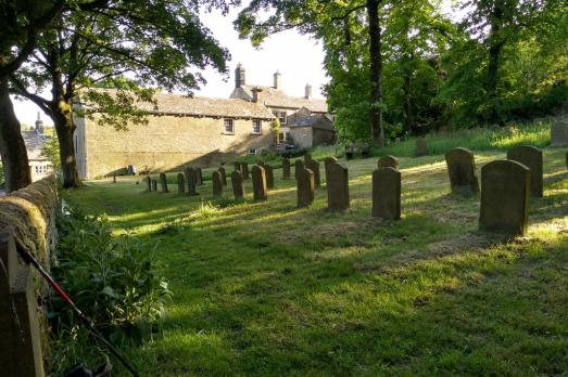 YorkshireHIGHFLATTSFriendsMeetingHouse(brianmorrisCC-BY-SA2.0)1