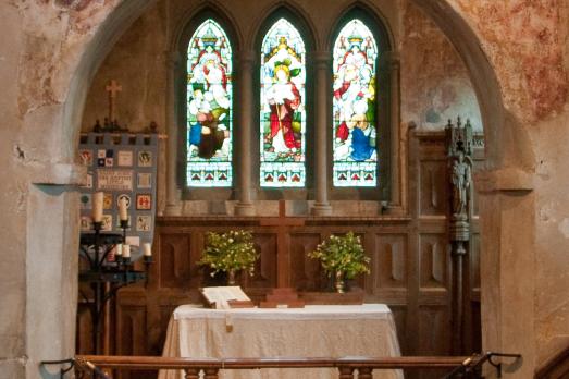 BuckinghamshireLITTLEMISSENDENStJohnBaptist(richardgillinCC-BY-SA2.0)2