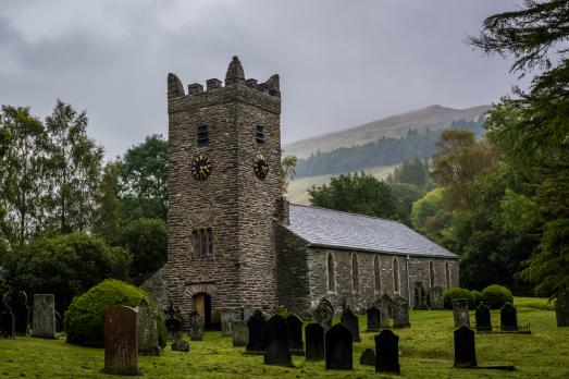 CumbriaTROUTBECKJesusChurch(petermooreCC-BY-SA2.0)1