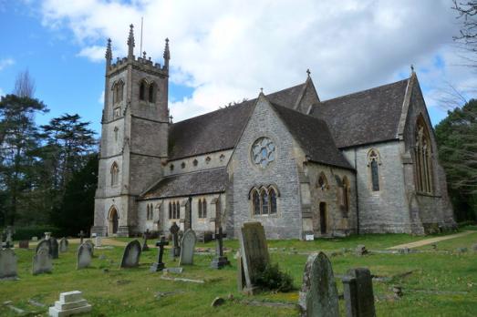 HampshireSHEDFIELDStJohnBaptist(christalbotCC-BY-SA2.0)1