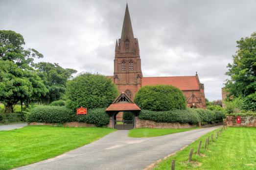 CheshireTHURSTASTONStBartholomew(daviddixonCC-BY-SA2.0)1