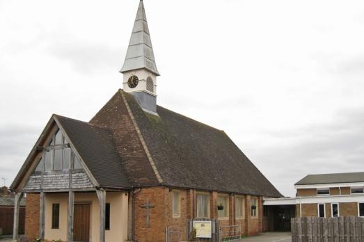 GloucestershireWARDENHILLStChristopher(richarddorrellCC-BY-SA2.0)1