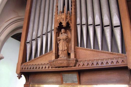 SuffolkBROMEStMary(davidCC-BY-2.0)2