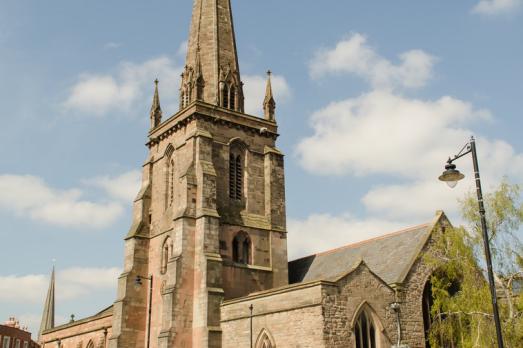 HerefordshireHEREFORDStPeter(julianpguffoggCC-BY-SA2.0)1