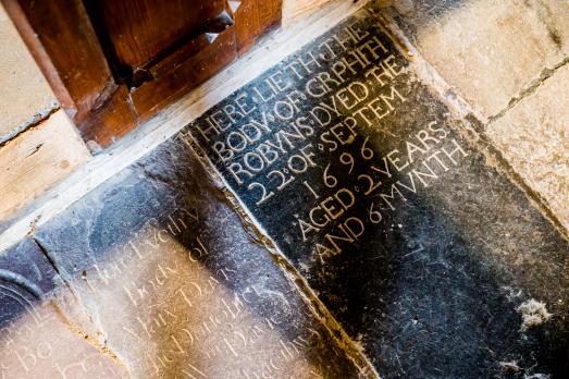 AngleseyCHURCHISLANDStTysilio(explorechurches.org)16