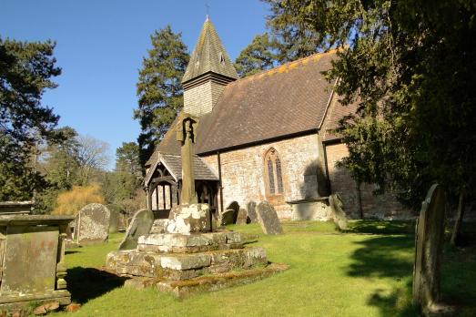 HerefordshirePUTLEYPutleyChurch(philippankhurstCC-BY-SA2.0)1