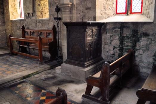 HerefordshireWORMSLEYStMaryVirgin(philippankhurstCC-BY-SA2.0)3