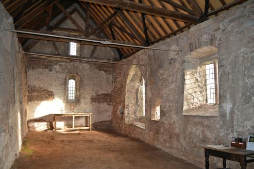 HerefordshireYATTONTheChapel(philippankhurstCC-BY-SA2.0)3