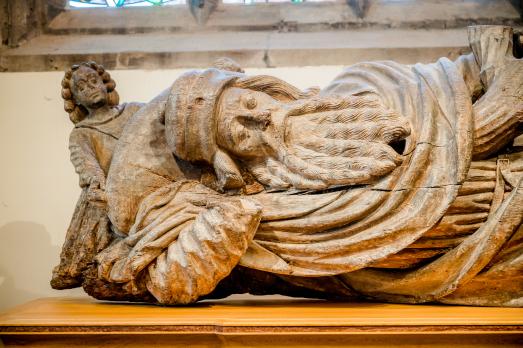 MonmouthshireABERGAVENNYStMary(explorechurches.org)10