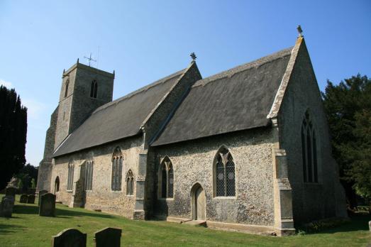 NorfolkCASTONHolyCross(davidCC-BY-2.0)1