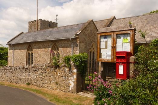 DorsetLANGTONHERRINGStPeter(chrisdownerCC-BY-SA2.0)1