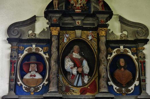 SomersetBRENTKNOLLStMichael(michaelgarlickCC-BY-SA2.0)2