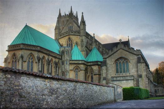 SomersetSTRATTONONTHEFOSSEDownsideAbbey(stewartblackCC-BY-2.0)1