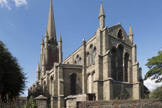 SuffolkBURYSTEDMUNDSStJohnEvangelist(johnsalmonCC-BY-SA2.0)1