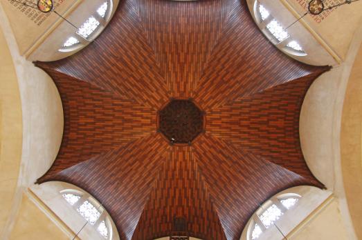 GreaterLondonBRIXTONChristChurch(johnsalmonCC-BY-SA2.0)1