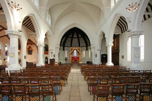 GreaterLondonEASTDULWICHStJohnEvangelist(johnsalmonCC-BY-SA2.0)1
