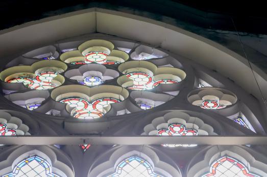 Image of stained glass in Harrogate Baptist Church