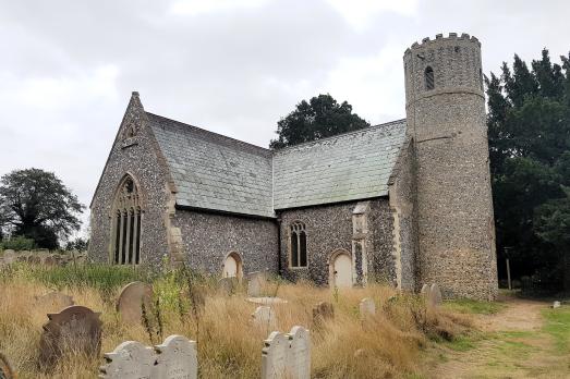 NorfolkGELDESTONStMichaelAllAngels(helensteedCC-BY-SA2.0)1