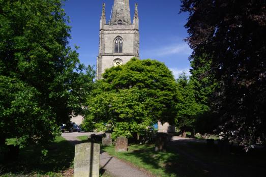 WarwickshireWARWICKStNicholas(buildinghistoryCC-BY-NC2.0)1