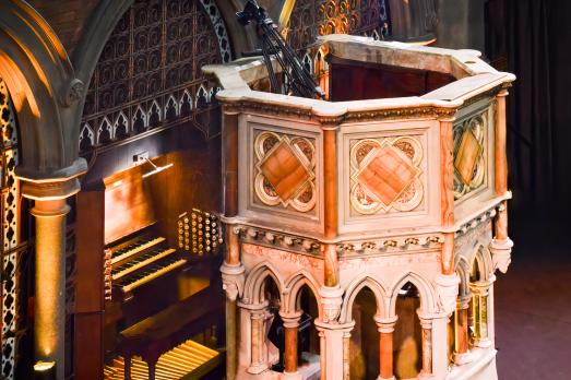 GreaterLondonISLINGTONUnionChapel(NicolaLenMorcombePERMISSIONBYEMAIL)1