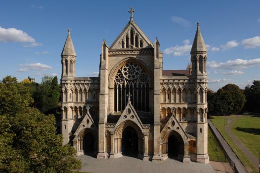 PROJECTDiscoverEnglandStAlbansCathedral(©VisitEngland2019)1