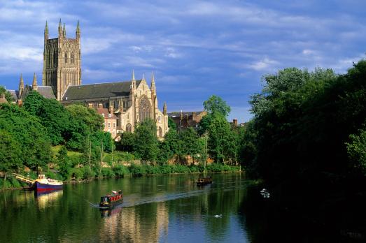 PROJECTDiscoverEnglandWorcesterCathedral(©VisitEngland2019)1