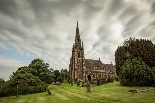 StaffordshireKEELEStJohnBaptist(BrianDeeganCC-BY-SA2.0)1