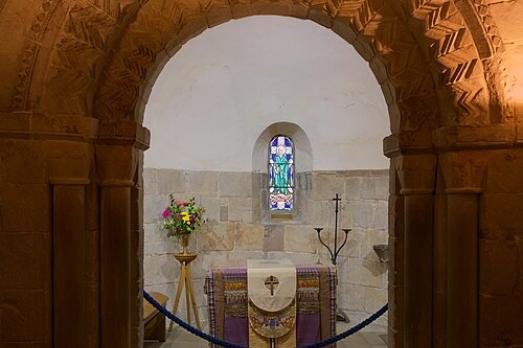 CityofEdinburghEDINBURGHStMargeretsChapel(danielkraftCC-BY-SA3.0)1