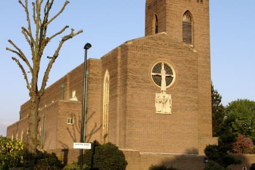 GreaterLondonHANWELLStThomas(PGChampionCC-BY-SA2.0)1