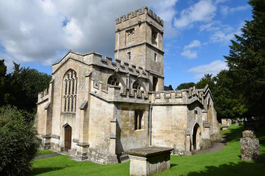 WiltshireBRATTONStJamesGreat(HughLlewelynCC-BY-SA2.0)1