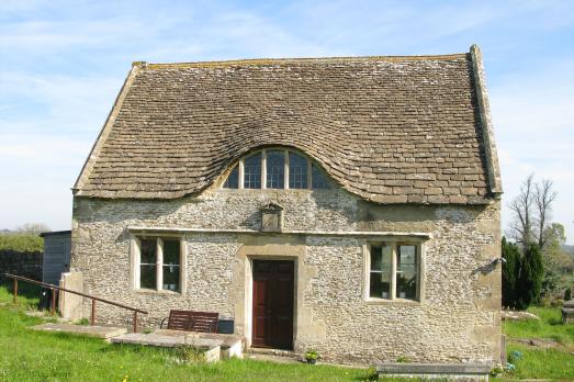 WiltshireCORSHAMMonksChapel(SteveRobertsCC-BY-SA2.0)1